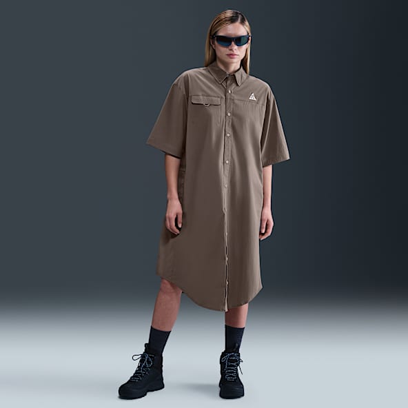 NIKE☆W ACG DRESS Nike ACG Older Kids' (Girls') Utility Dress. Nike UK